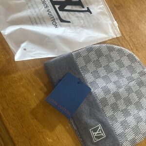 Louis Vuitton Gray Patterned Hat